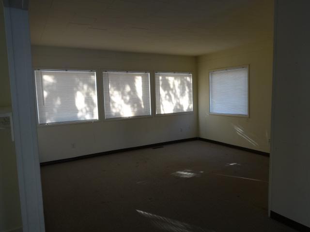 76 West Pacemont Road Columbus, OH 43202 - Photo 4 of 14 Gallery Image 4