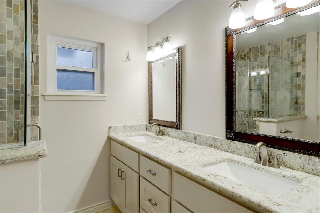 10403 Raritan Drive Houston, TX 77043 - Photo 10 of 15 Gallery Image 10