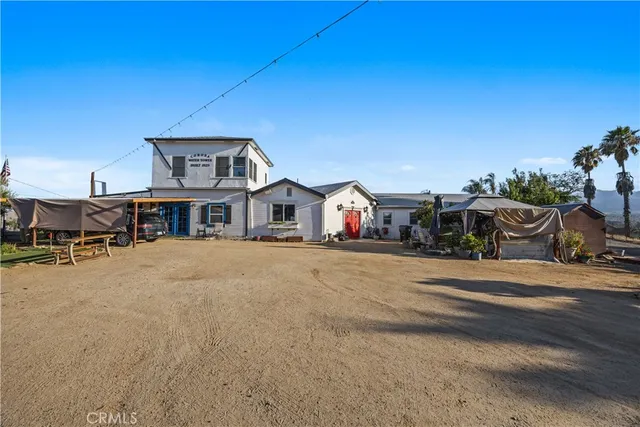 $1,225,000 | 19059 Diplomat Avenue, Corona, CA 92881