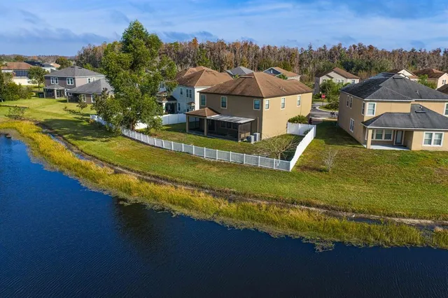 $645,000 | 19415 Paddock View Drive, Tampa, FL 33647