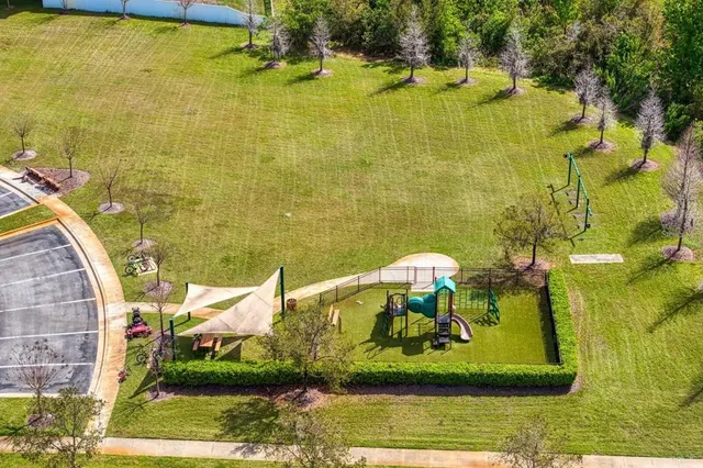 $645,000 | 19415 Paddock View Drive, Tampa, FL 33647