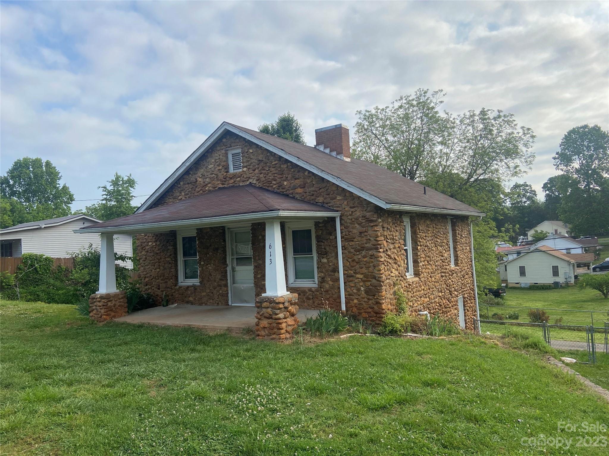 613 Salem Road Morganton, NC 28655 - Photo 1 of 8 Gallery Image 1