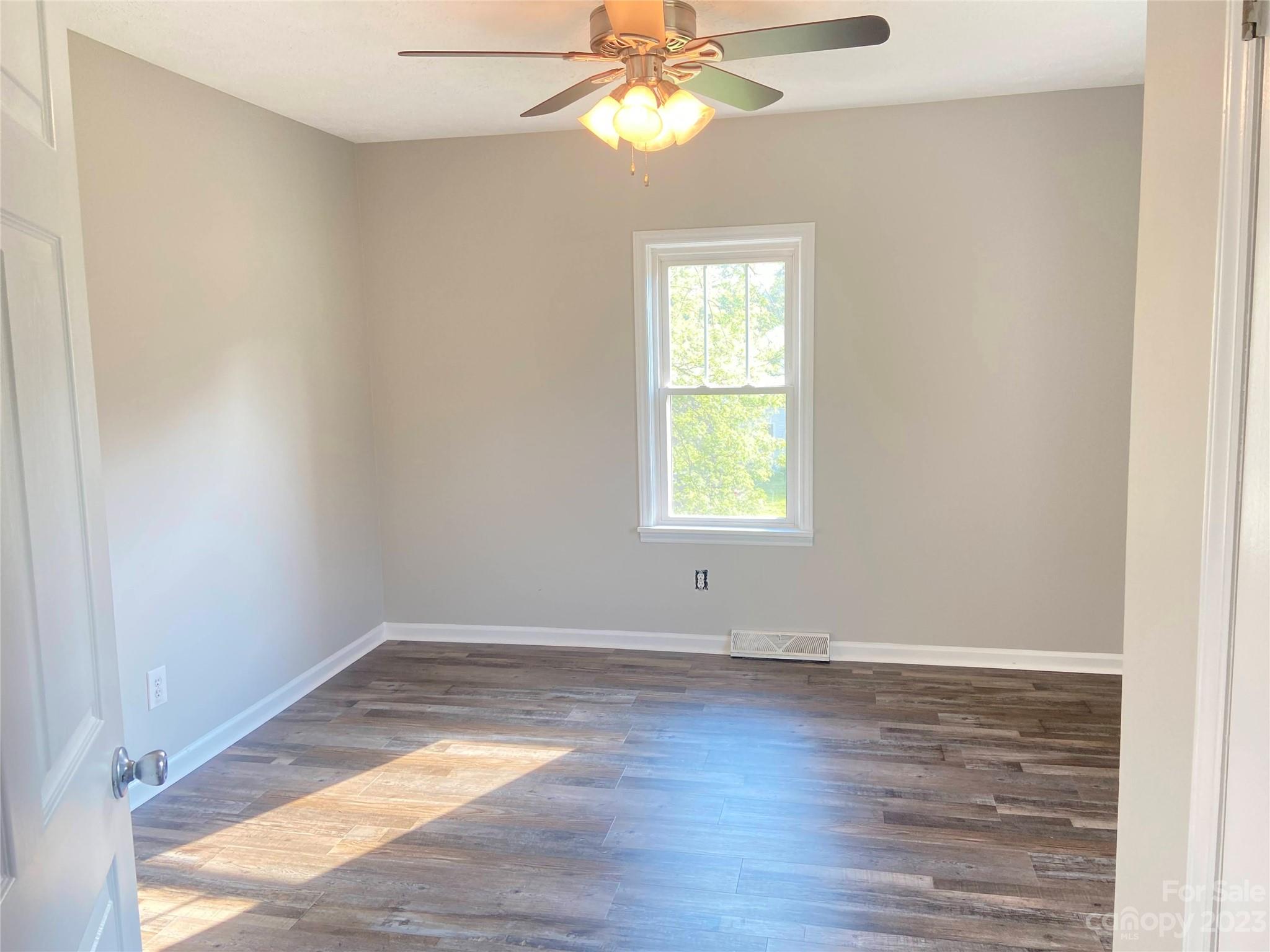 613 Salem Road Morganton, NC 28655 - Photo 7 of 8 Gallery Image 7