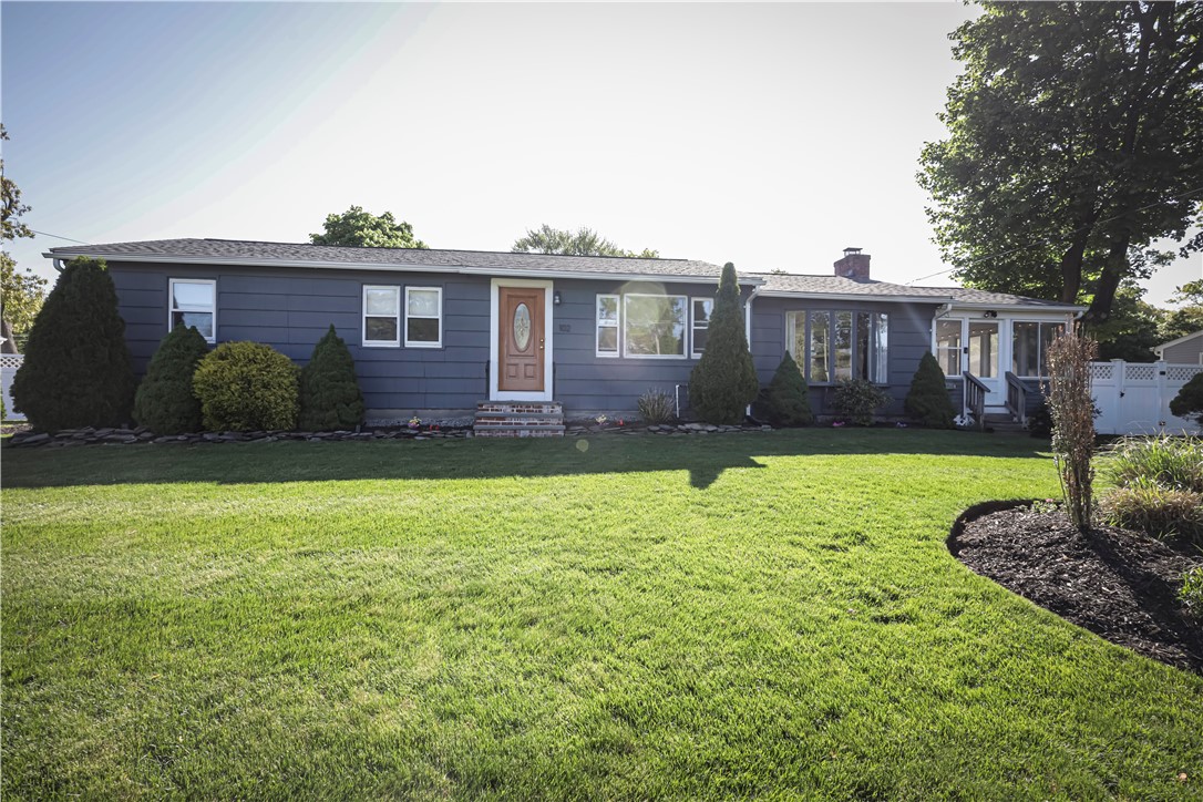 102 Julian Road Warwick, RI 02889 - Photo 1 of 35