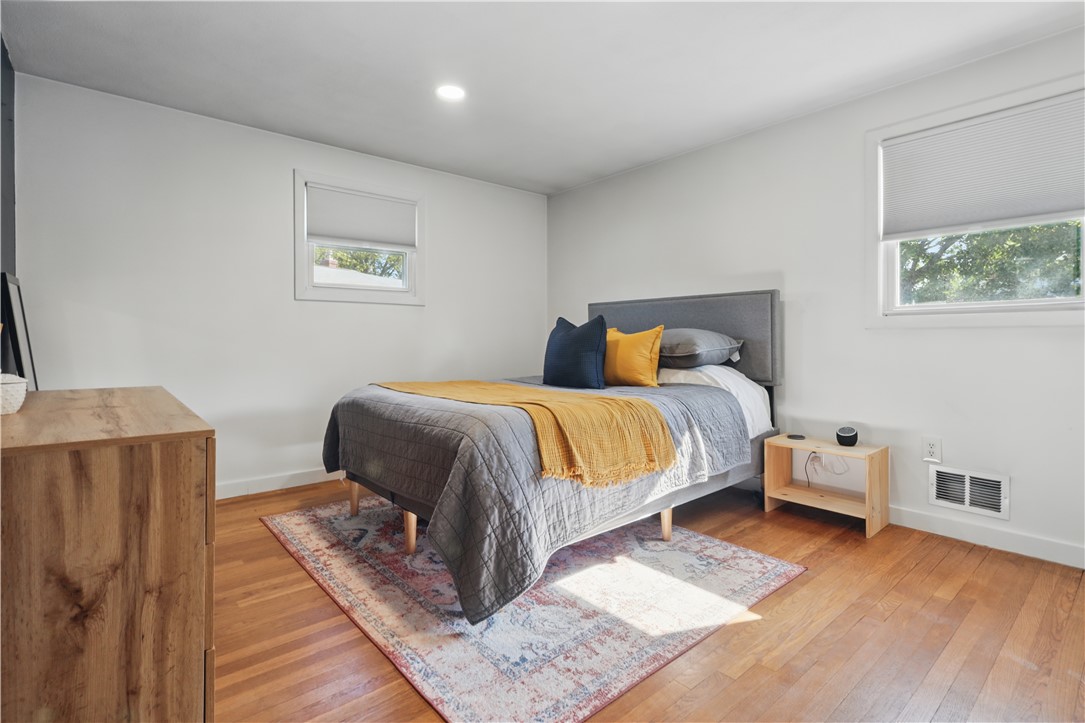 102 Julian Road Warwick, RI 02889 - Photo 26 of 35