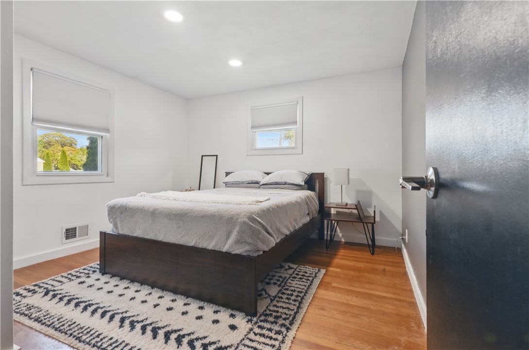 102 Julian Road Warwick, RI 02889 - Photo 28 of 35