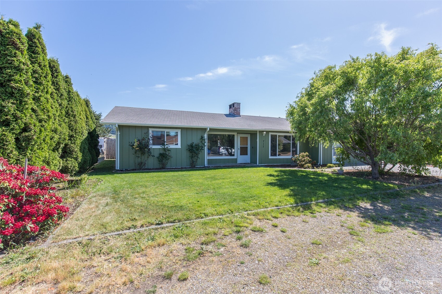 717 East Spruce Street Sequim, WA 98382 - Photo 23 of 40