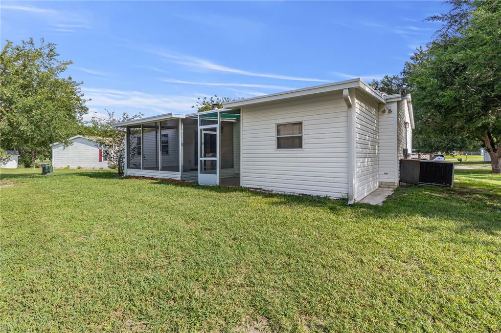 570 Southwest 78th Terrace Ocala, FL 34474 - Photo 32 of 48