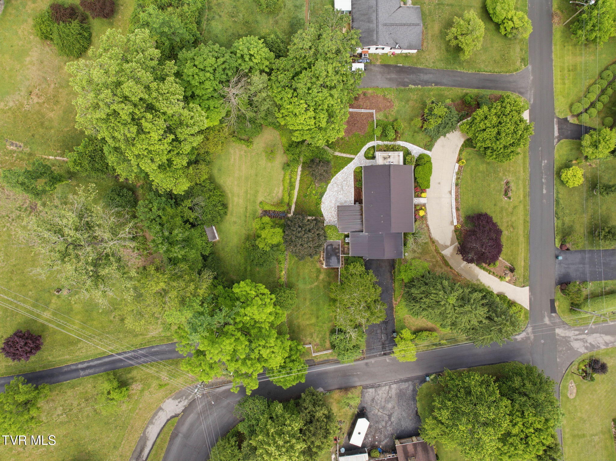 1700 Overhill Road Bristol, VA 24201 - Photo 50 of 50 44-web-or-mls-1700 Overhill Rd-49