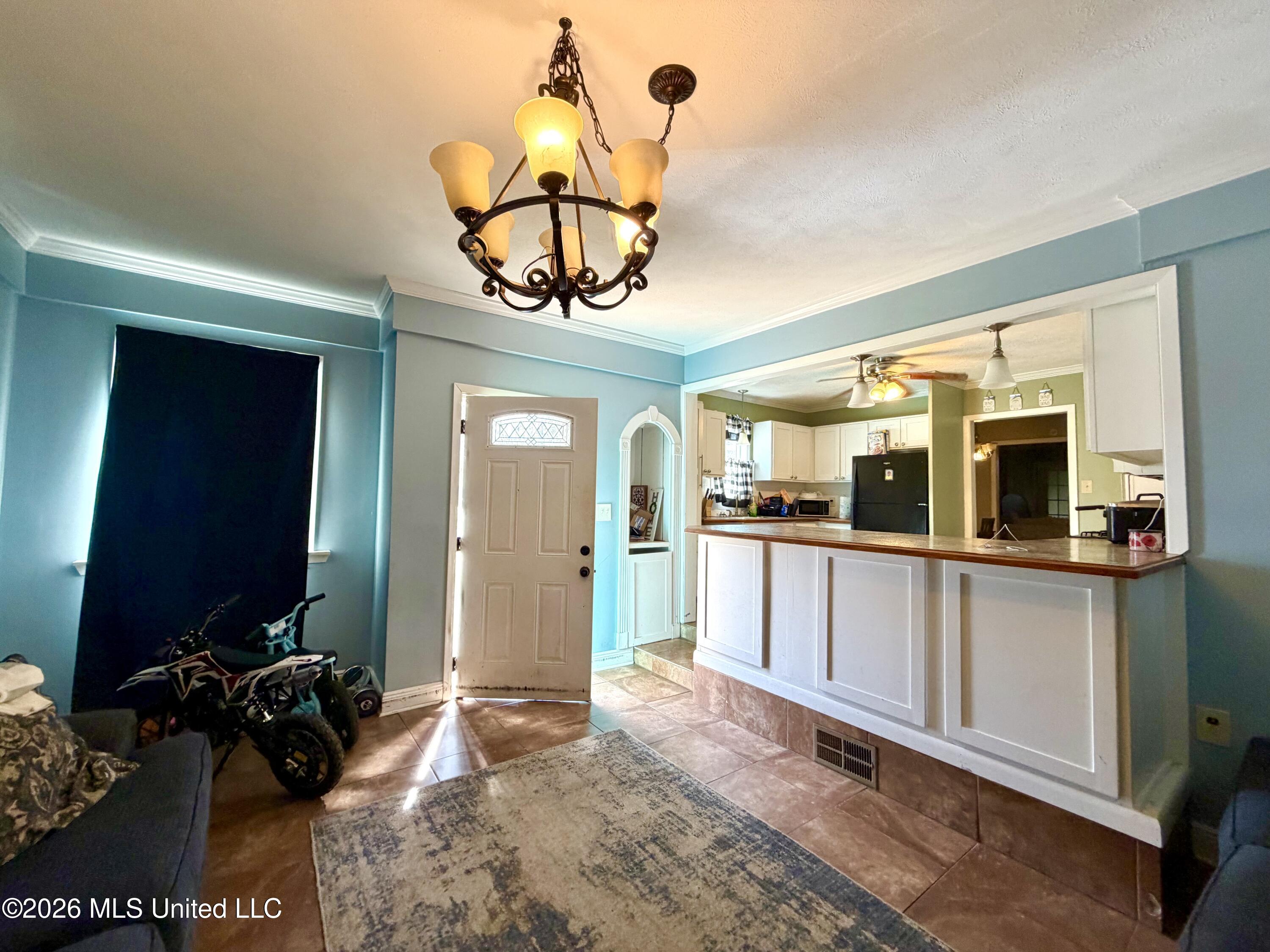 809 Robertson Street Brookhaven, MS 39601 - Photo 11 of 40 IMG_5335