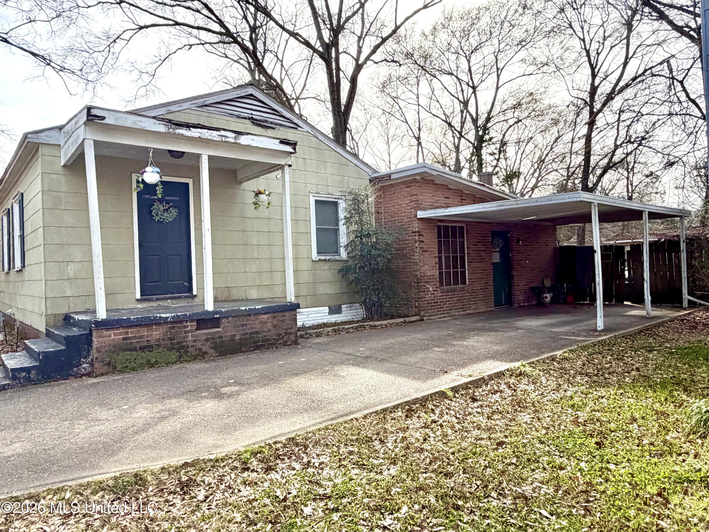 809 Robertson Street Brookhaven, MS 39601 - Photo 34 of 40 IMG_5385