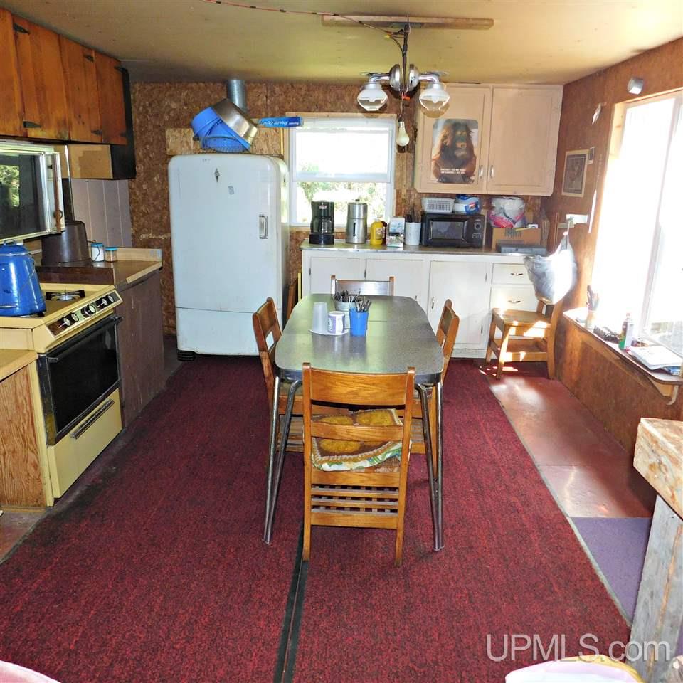 5100 Unnamed Woods Road Osseo, MI 54758 - Photo 9 of 33