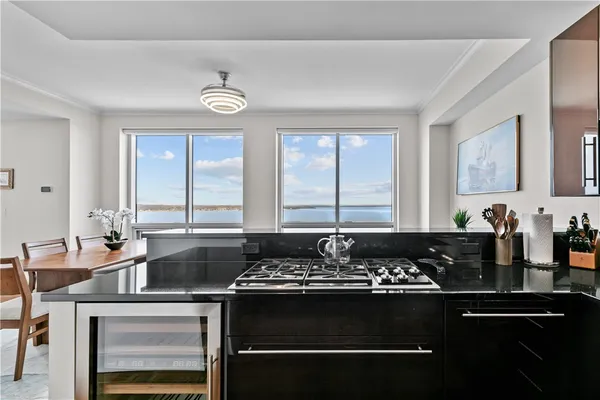 $30,000 | 1 Tower Drive, Unit 1503, Portsmouth, RI 02871