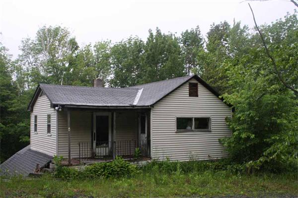 338 Jacobs Ladder Road Becket, MA 01223 - Photo 6 of 30 Gallery Image 6