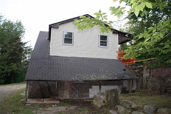 338 Jacobs Ladder Road Becket, MA 01223 - Photo 8 of 30 Gallery Image 8