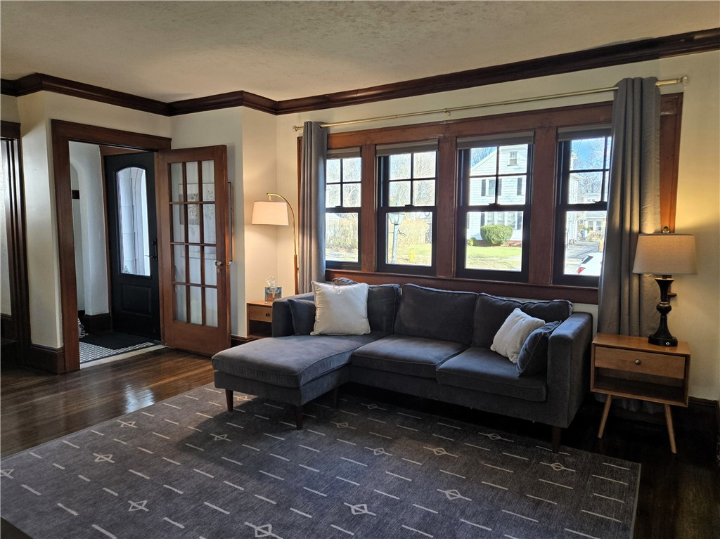 163 Rawlinson Road Irondequoit, NY 14617 - Photo 4 of 50