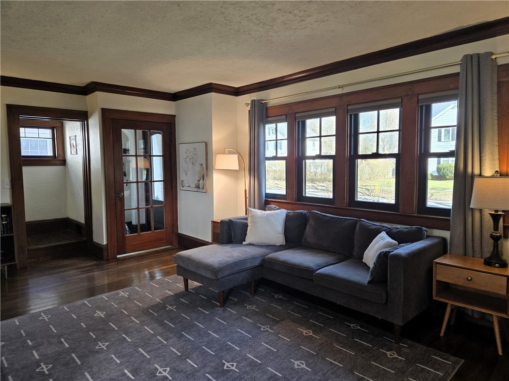 163 Rawlinson Road Irondequoit, NY 14617 - Photo 5 of 50