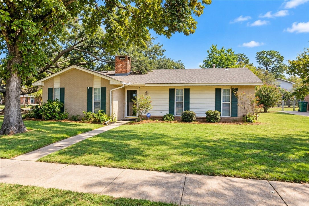 360 Harvard Road Montgomery, AL 36109 - Photo 1 of 24 Gallery Image 1