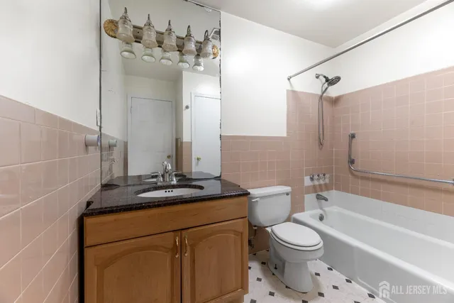 $485,000 | 20 Phelps Avenue, New Brunswick, NJ 08901