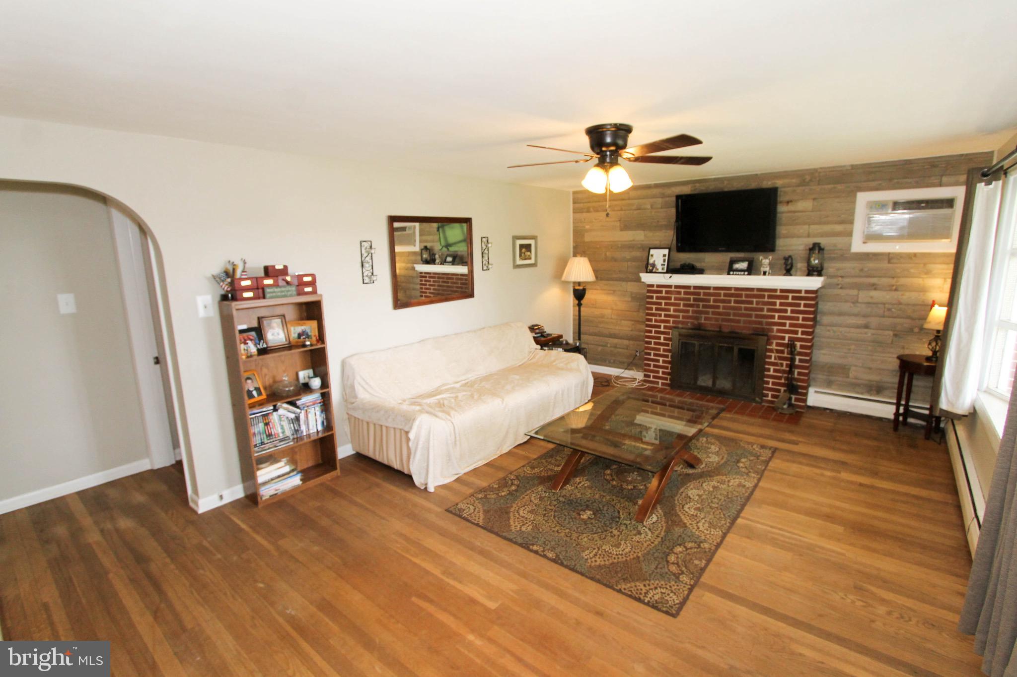 226 East Reliance Road Telford, PA 18969 - Photo 3 of 39 Gallery Image 3