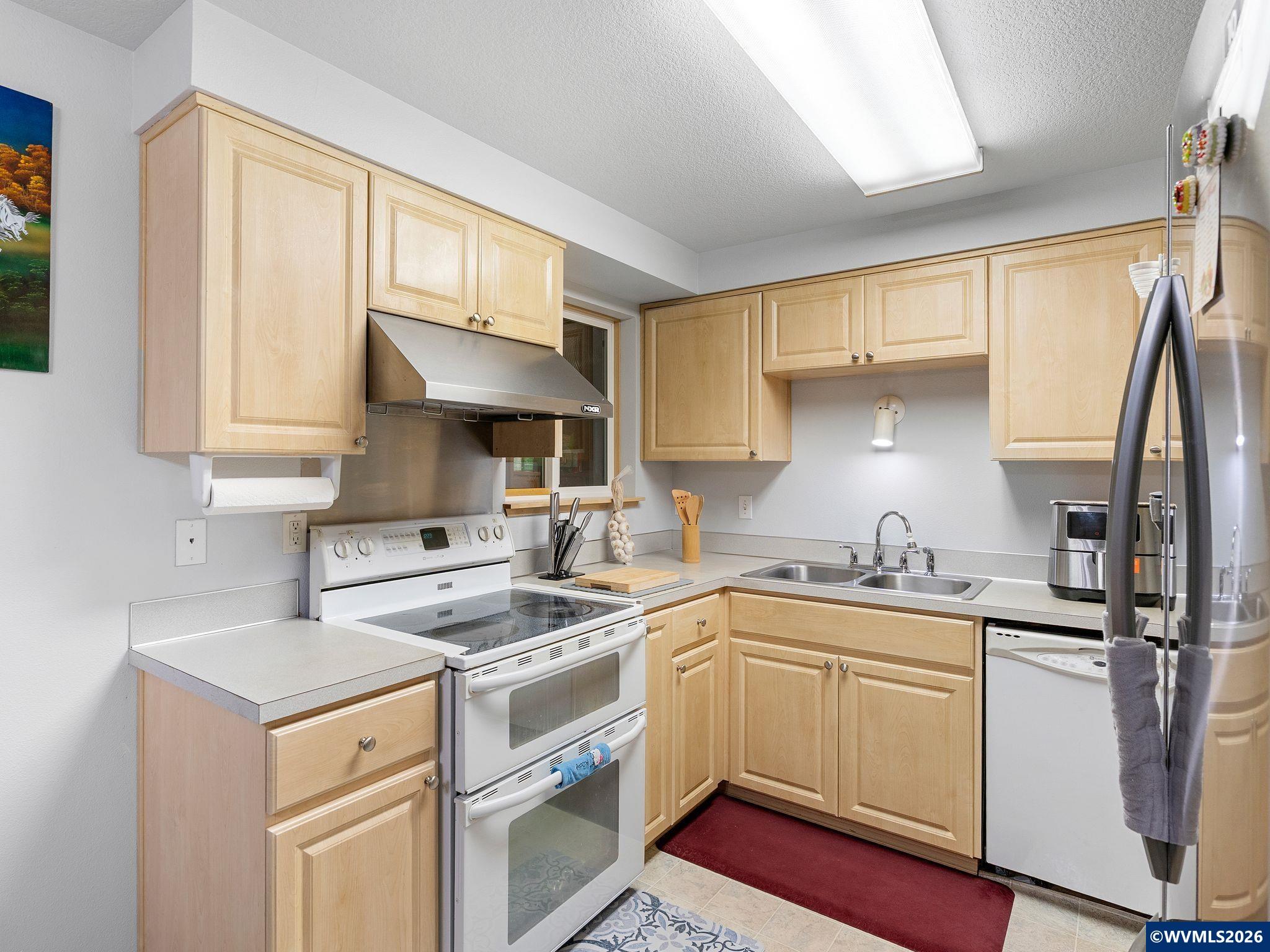 16110 South Maplelane Road Oregon City, OR 97045 - Photo 19 of 48 Gallery Image 19