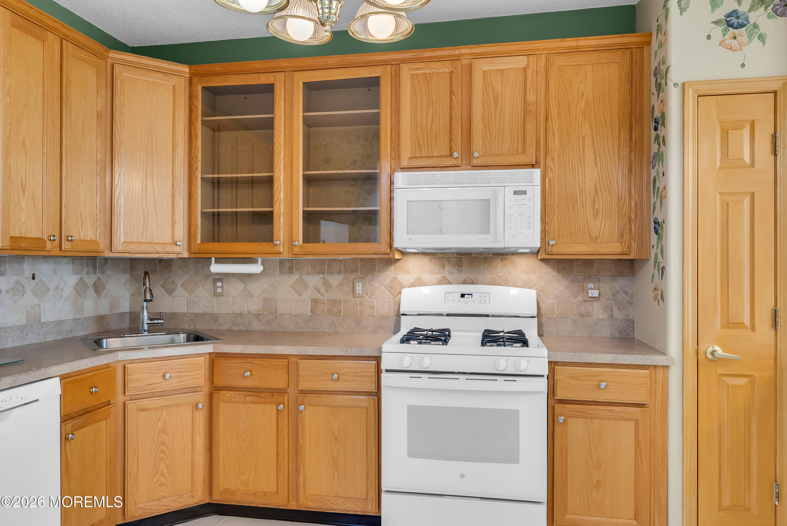 27 Riva Boulevard, Unit 614 Brick, NJ 08723 - Photo 14 of 32 14-print-DSC04101