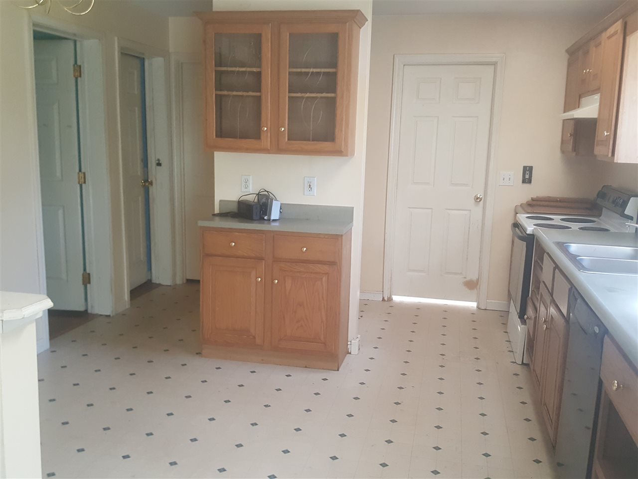 165 Pond Road Campton, NH 03223 - Photo 9 of 17 Gallery Image 9