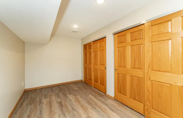 $627,500 | 2827 Oakview Drive Northeast, Rochester, MN 55906