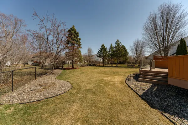 $627,500 | 2827 Oakview Drive Northeast, Rochester, MN 55906