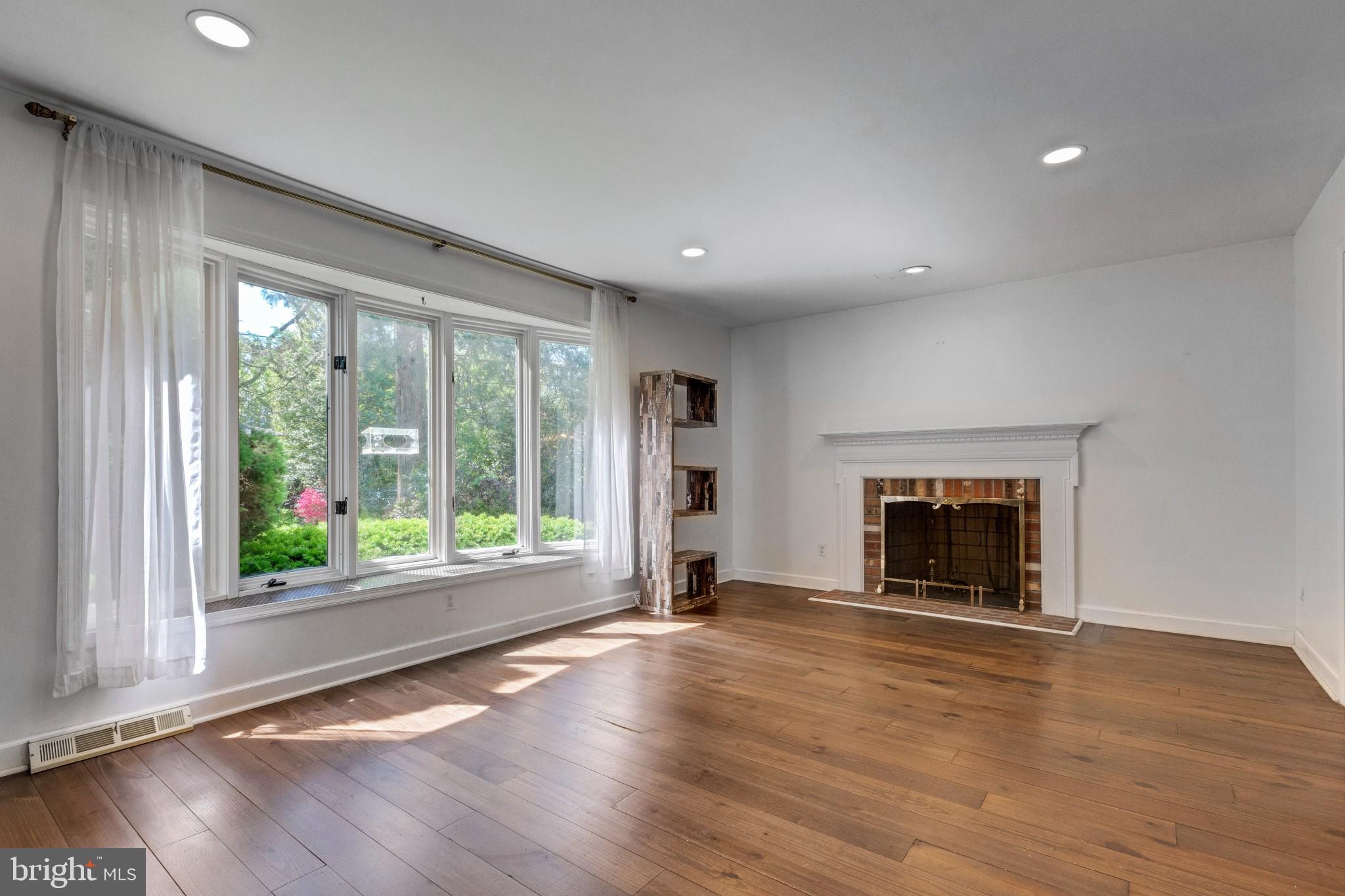 1103 Allston Road Havertown, PA 19083 - Photo 18 of 36 Gallery Image 18