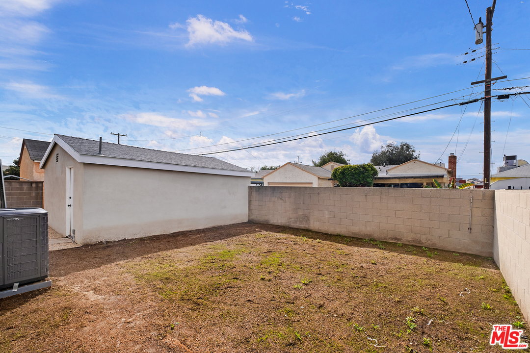 13927 Studebaker Road Norwalk, CA 90650 - Photo 25 of 27 a view of a terrace