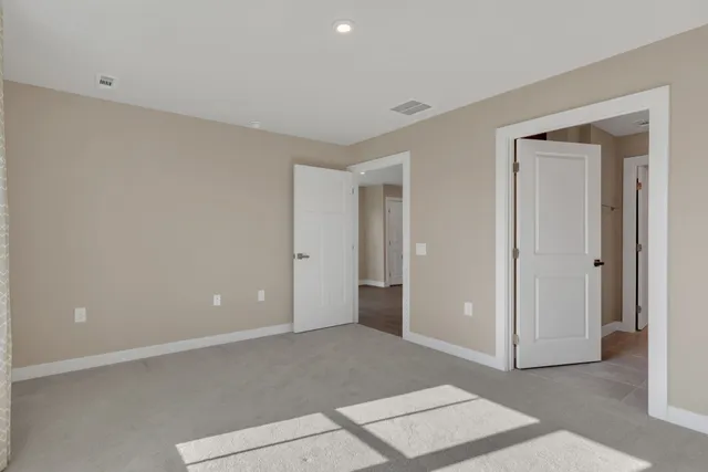 $2,450 | 1737 Horsepower Drive, Columbia, TN 38401