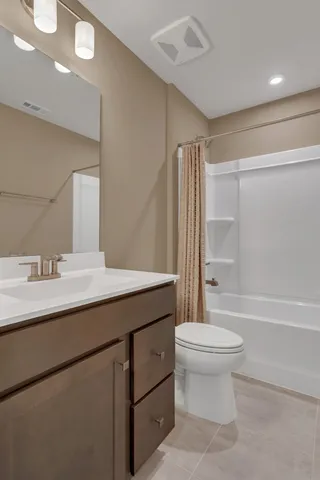 $2,450 | 1737 Horsepower Drive, Columbia, TN 38401