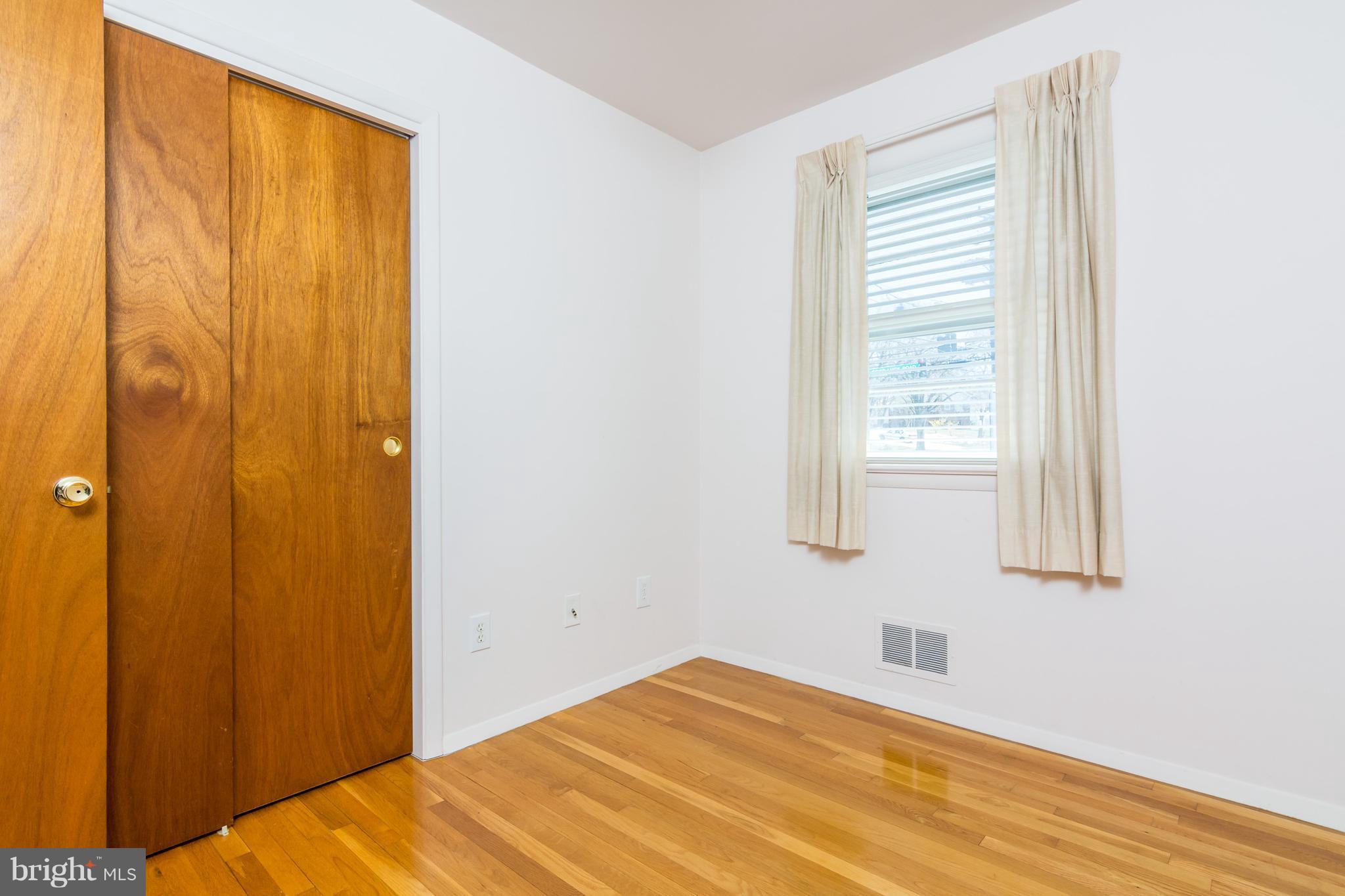 7114 Good Luck Road Hyattsville, MD 20784 - Photo 15 of 29 Bedroom