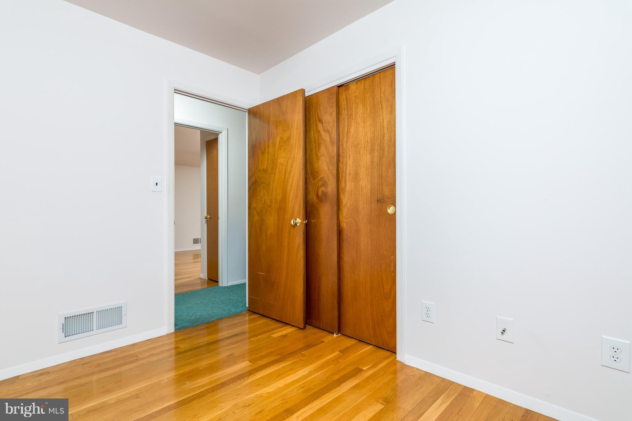 7114 Good Luck Road Hyattsville, MD 20784 - Photo 26 of 29 Bedroom