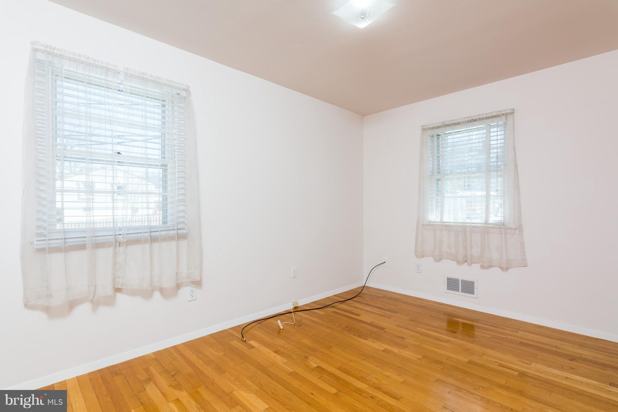 7114 Good Luck Road Hyattsville, MD 20784 - Photo 8 of 29 Bedroom