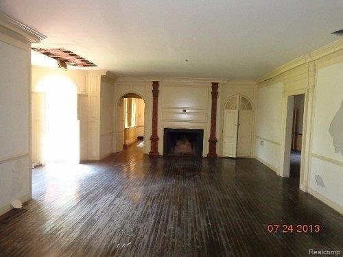 17471 Hamilton Road Highland Park, MI 48203 - Photo 18 of 33 DSC08849 (500x375).jpg