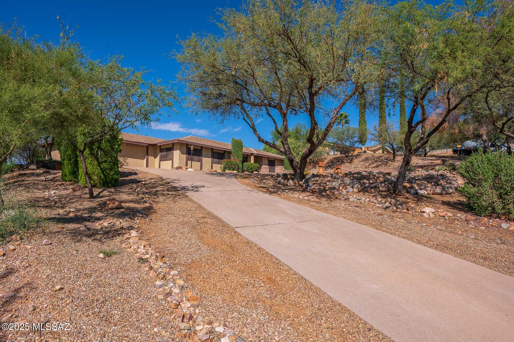 416 Rio Rico Drive Rio Rico, AZ 85648 - Photo 2 of 43 DSC_3036