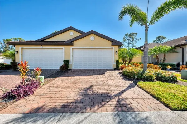 $2,300 | 12075 Firewheel Place, Venice, FL 34293