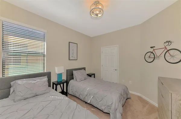 $2,300 | 12075 Firewheel Place, Venice, FL 34293