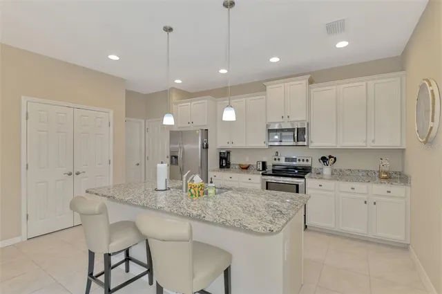 $2,300 | 12075 Firewheel Place, Venice, FL 34293