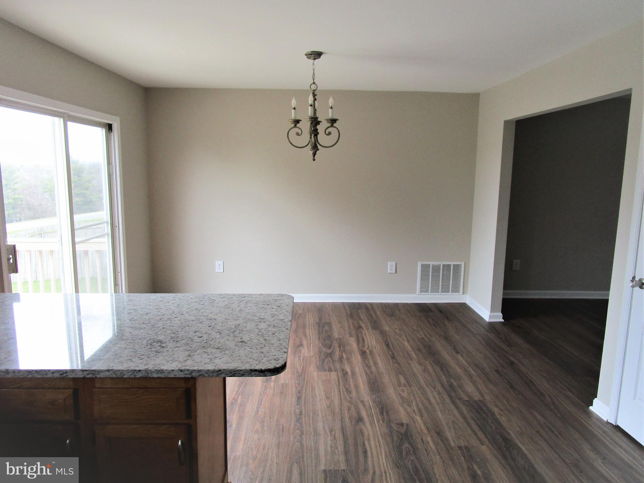 2983 Robin Road York, PA 17404 - Photo 8 of 33 Gallery Image 8