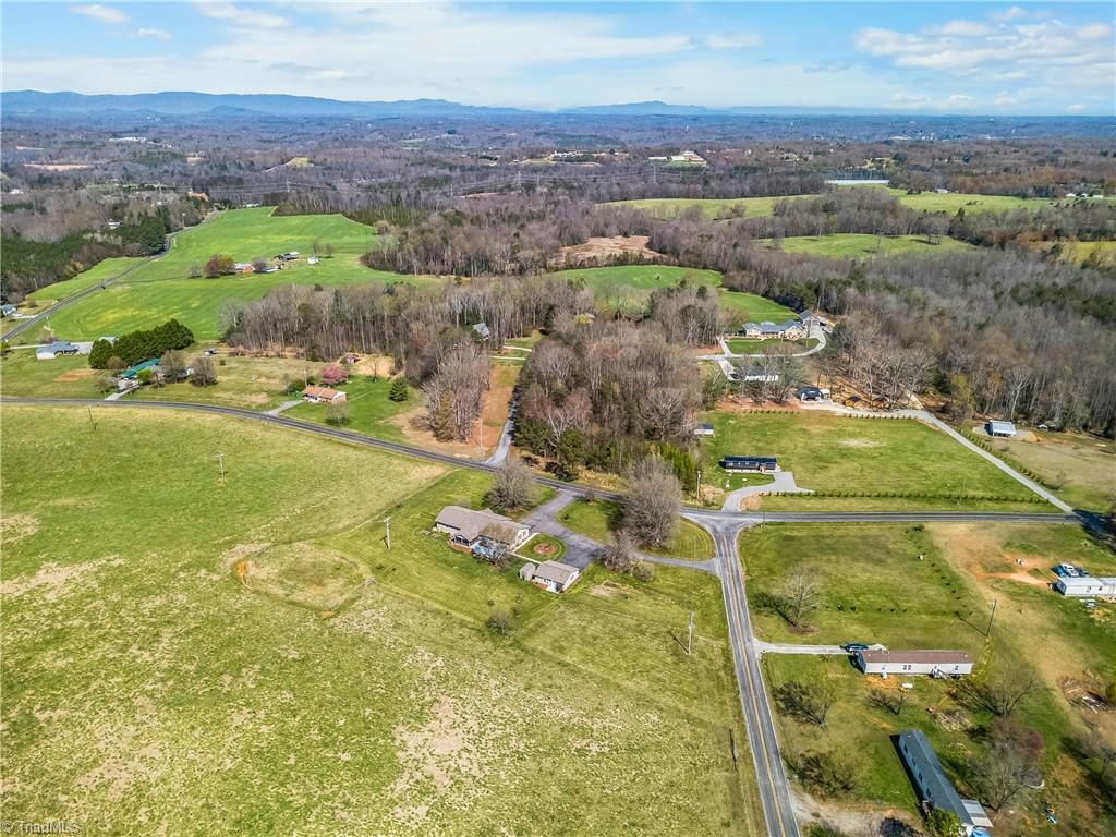 1358 Armstrong Road Jonesville, NC 28642 - Photo 45 of 46