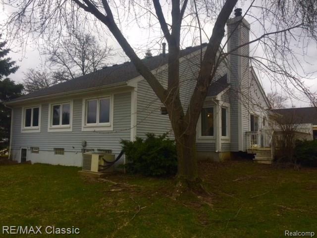 1629 Fielding Drive Rochester, MI 48307 - Photo 16 of 16 IMG_0959.JPG