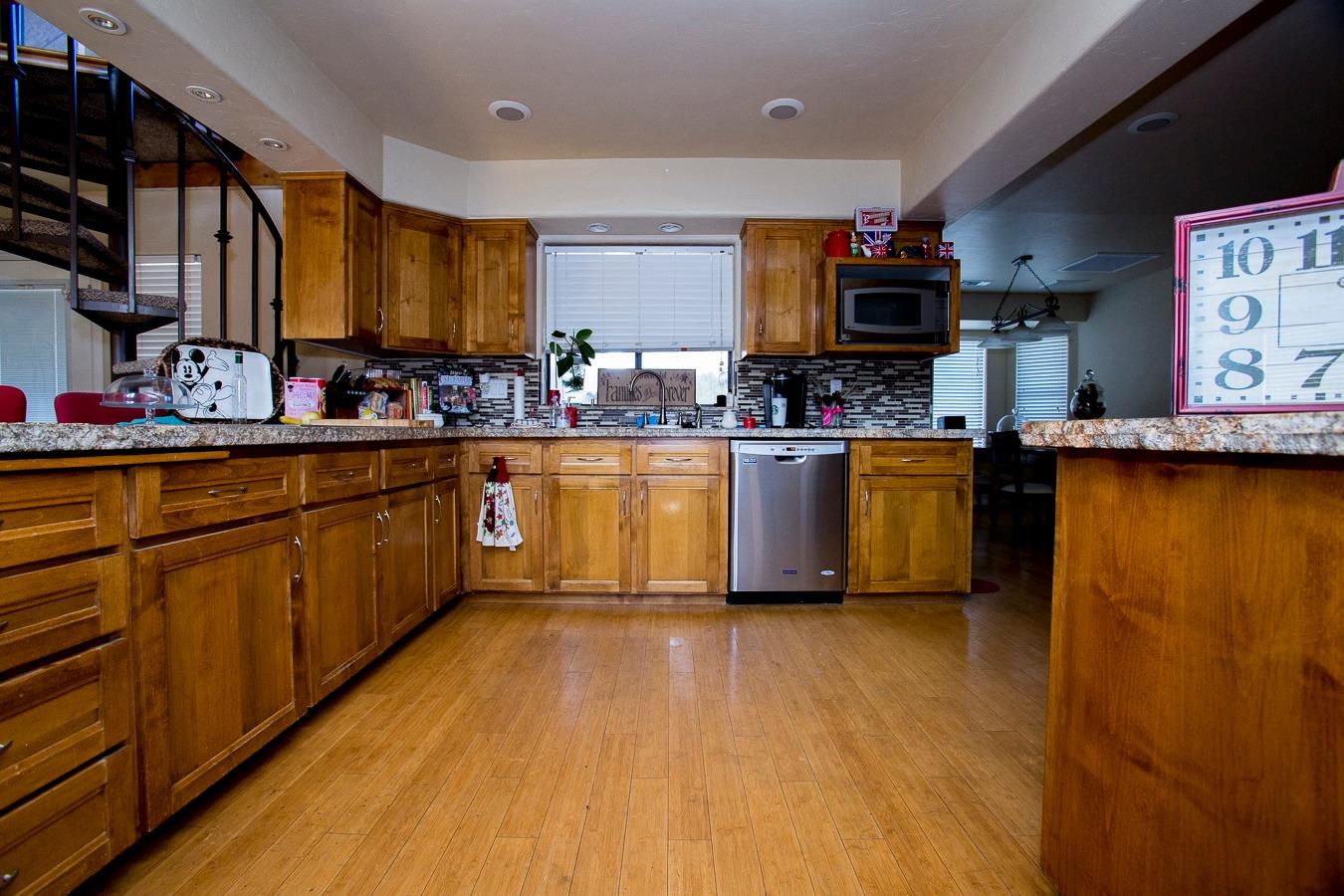 14801 Brookhill Road Madera, CA 93636 - Photo 14 of 35 Gallery Image 14