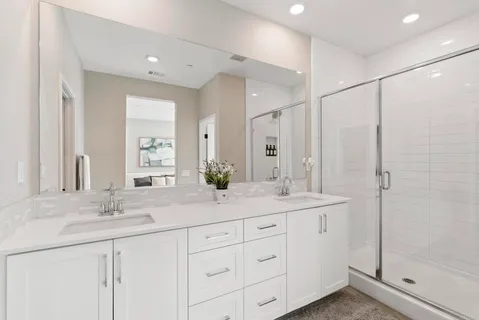 $765,000 | 1209 Sunrise View, Unit 105, San Marcos, CA 92078