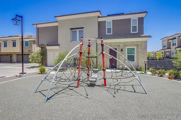 $765,000 | 1209 Sunrise View, Unit 105, San Marcos, CA 92078
