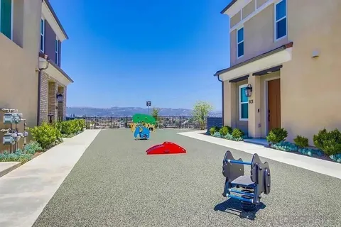 $765,000 | 1209 Sunrise View, Unit 105, San Marcos, CA 92078