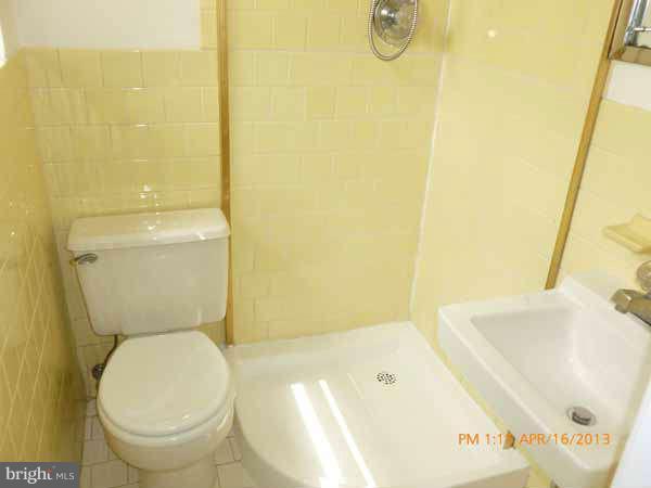 133 Calhoun Street Edgewater, MD 21037 - Photo 20 of 29 Bath #3