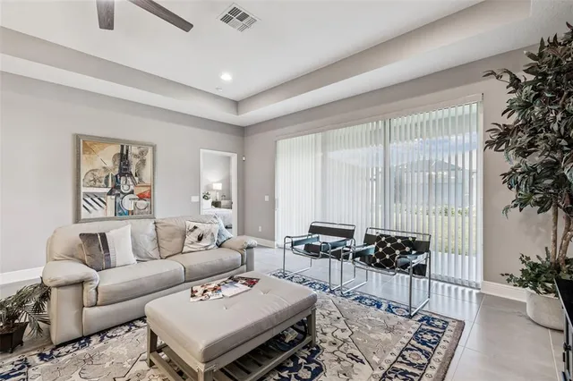 $413,200 | 19322 Hawk Valley Drive, Tampa, FL 33647